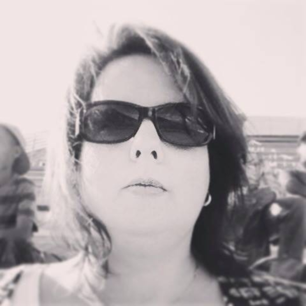 Meet your Posher, Crystal